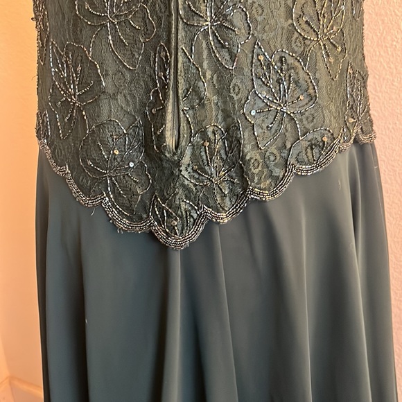 Brilliante by JA vintage dress. - Picture 9 of 12